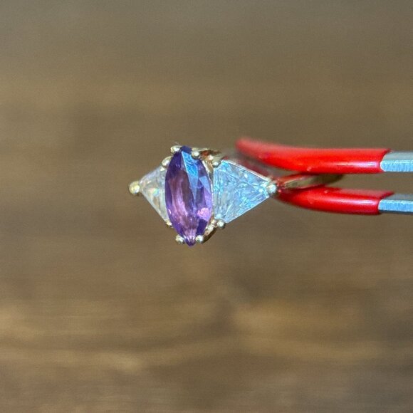 10K Gold Amethsyt/Trillion Cut Cz Ring - Picture 8 of 13